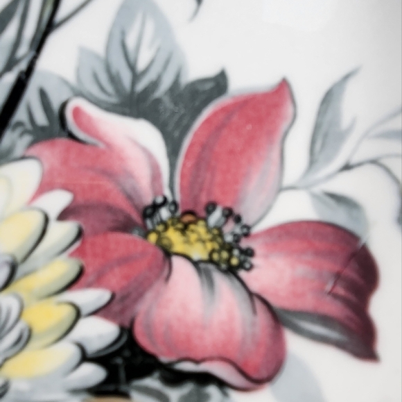 Clarice Cliff Floral Plate - Picture 2 of 5